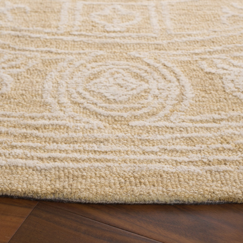 Plarent Hand Tufted Wool Cotton Oriental Rug in Gold/Ivory, Round 6'