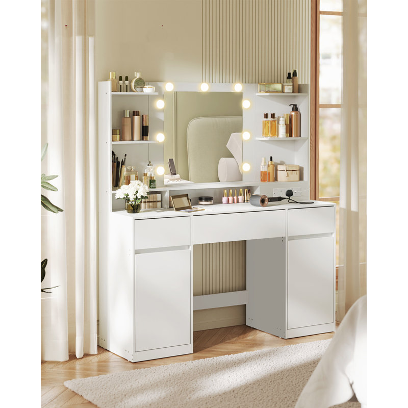 Dressing Table with Mirror