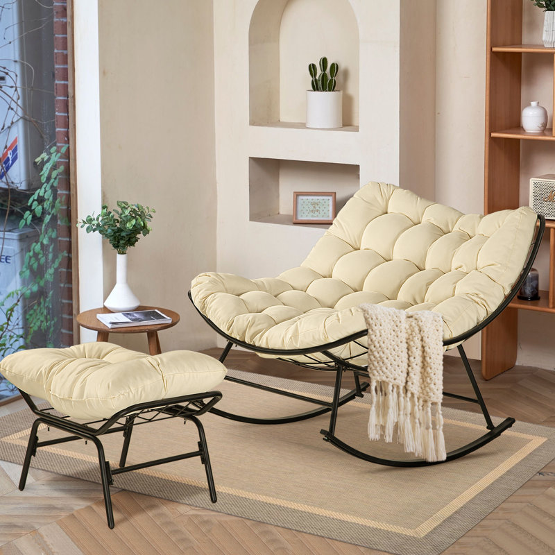 Chaises berçantes d'extérieur avec coussins et repose-pieds, Beige
