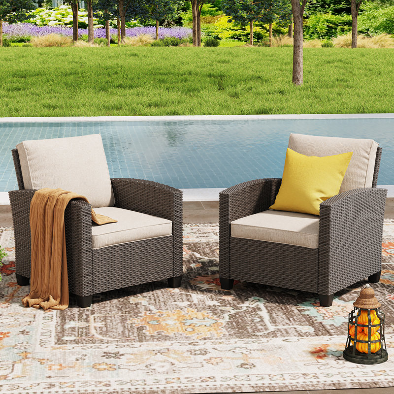 Chaise de patio en osier avec coussins , Sable