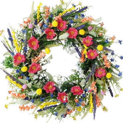 Plastic 56cm Wreath