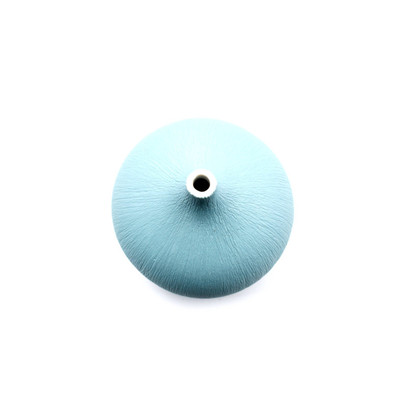Ava-Mary Handmade Table Vase, 2.6" H x 2.5" W x 2.5" D, Blue
