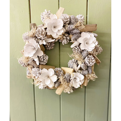 Fresh (Live) Pine 32cm Wreath