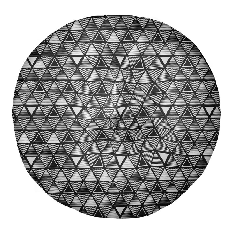 Coussin de sol classique à motif de triangles dessinés à la main, 26 po x 26 po, Noir