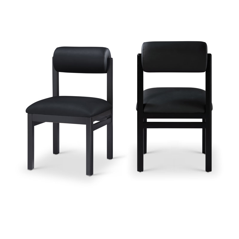 Chaise rembourrée en cuir Frakes Vegan, Teinte noire, Cuir végétalien noir