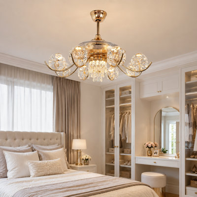 Ventilateur de plafond moderne de 42 po avec lumières à DEL et suspensions en cristal à 8 lumières