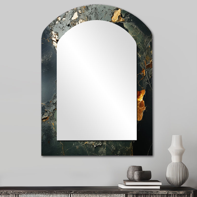 Doré et vert Terrazzo Marble Elegance II - miroir décoratif en arche de marbre, miroir mural asymétrique moderne, impression d'art en métal
