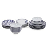 Nikiesha 24 Piece Porcelain China Dinnerware Set - Service for 6