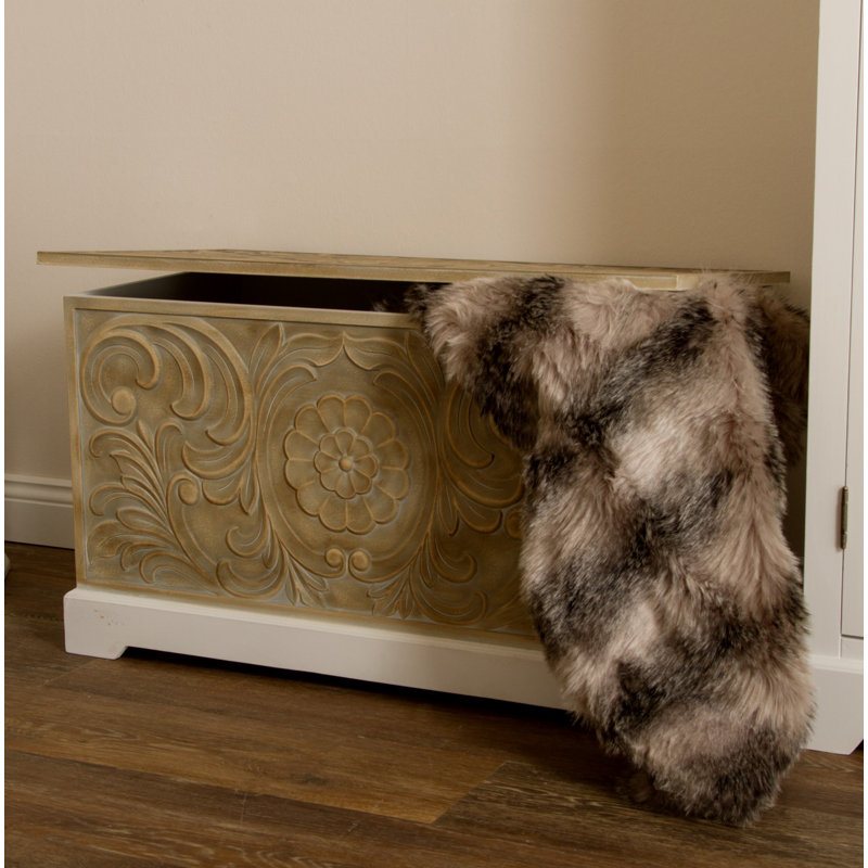Glazer Accent Trunk