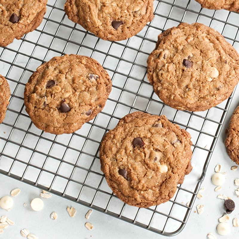 Nordic Ware Non-Stick Aluminum Baking Tray