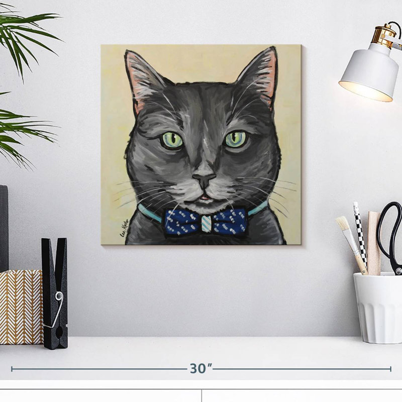 Crowle Cat Smokey Gray Tabby, 16" H x 16" W