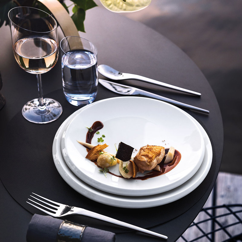 Villeroy & Boch Newmoon 12.75" Dinner Plate