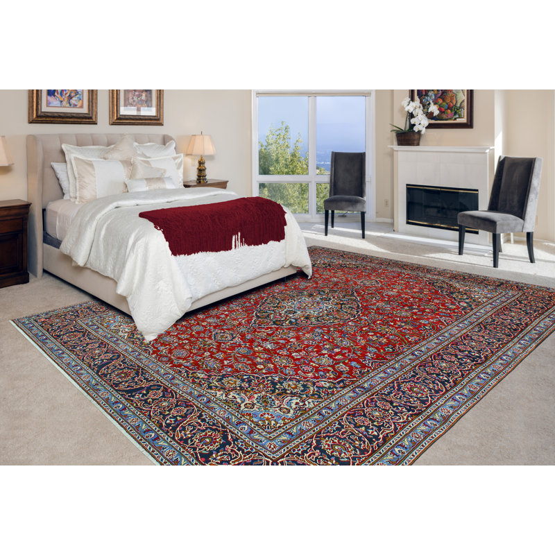 Khylar Distressed Hrocesbu Red Rug