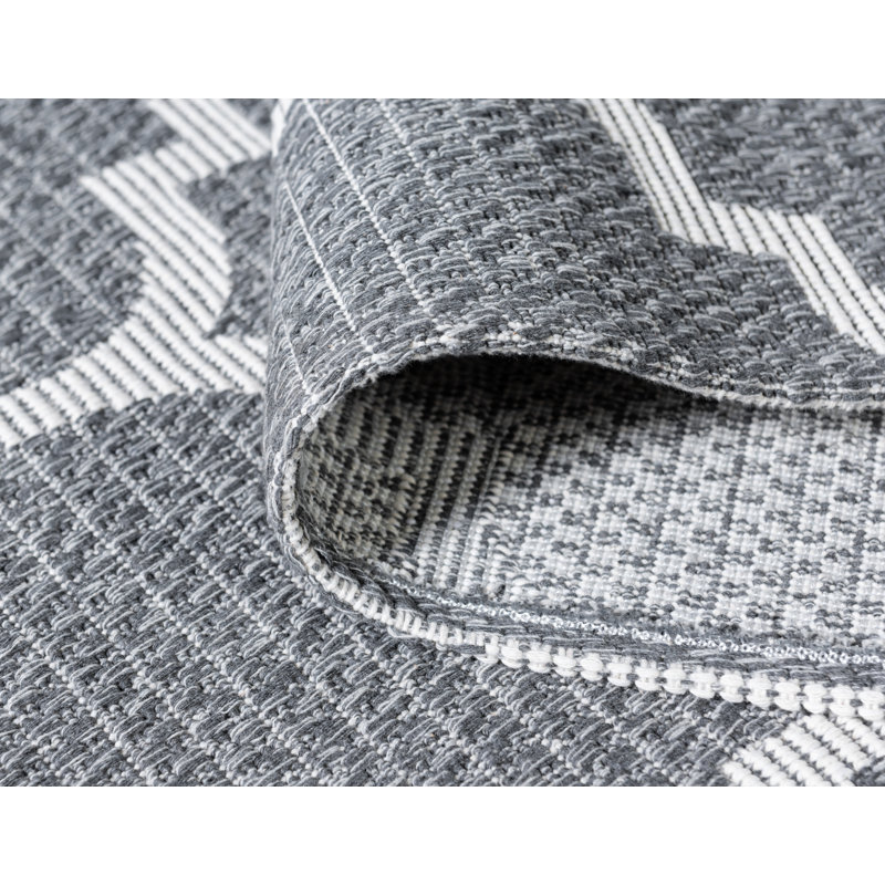Tapis géométrique en coton gris foncé / ivoire, Rectangle 4 pi 2 po x 6 pi 1 po