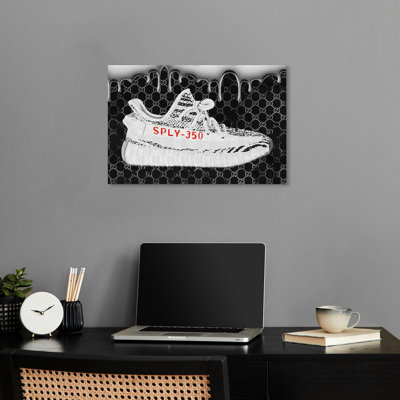 «Dripping In Stylish Sneakers» par Notoriart