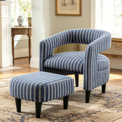 Chaise d'appoint Coastal Pinstripe avec repose-pieds, fauteuil de lecture incurvé et confortable avec pieds en bois massif et fauteuil rembourré compact pour le salon de la chambre à coucher