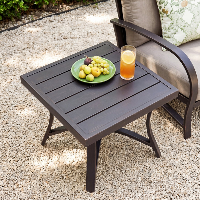 Table d'appoint carrée en aluminium L 24 po x l 24 po Chamber