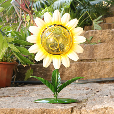 Statue solaire de jardin avec marguerite solaire