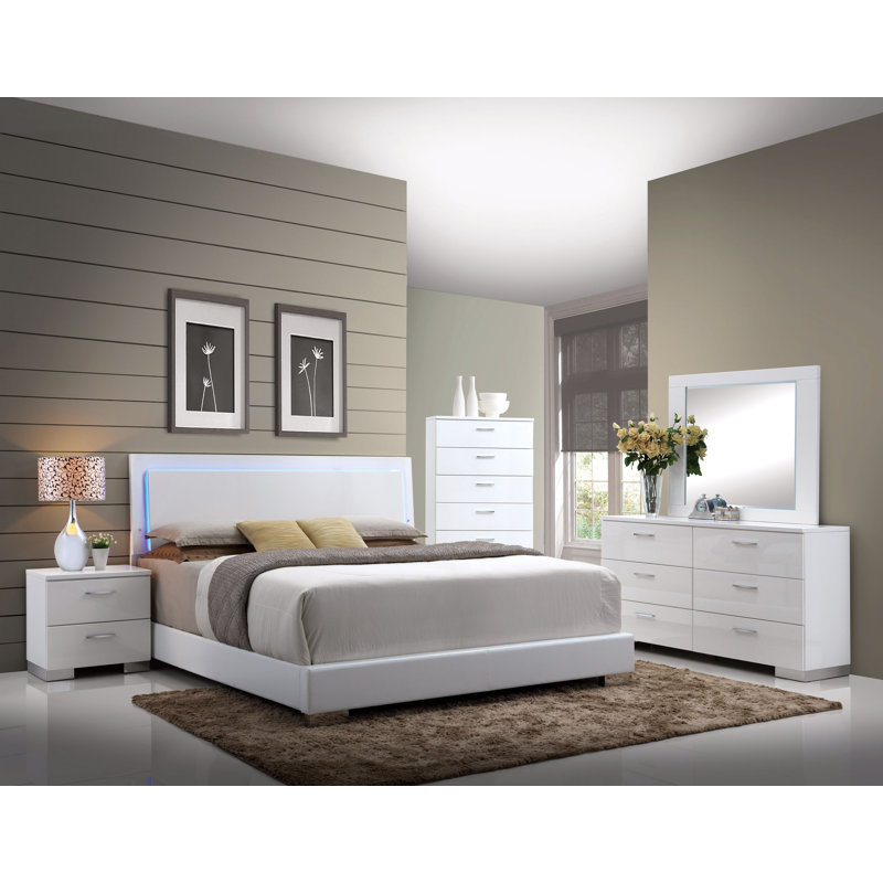 Arundhati Solid And Engineered Wood Flat Wall Mirror