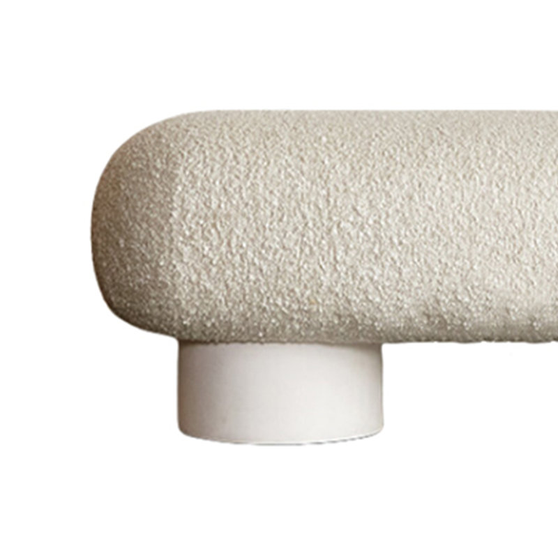 Tabouret en agneau, H 16,54 po x l 72,83 po x P 16,54 po