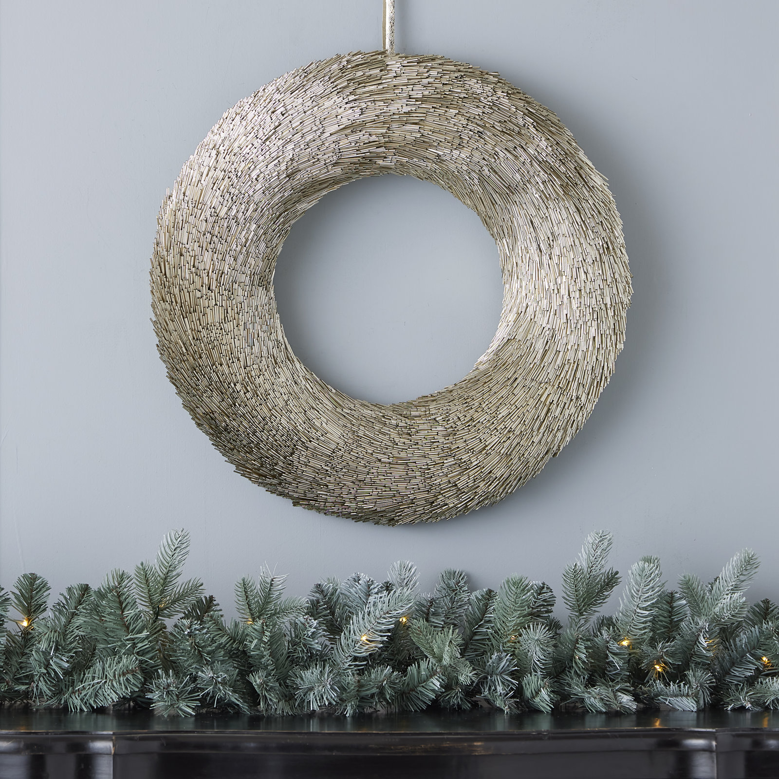 Wreath, 4.75" W x 3.15" H x 21.25" D