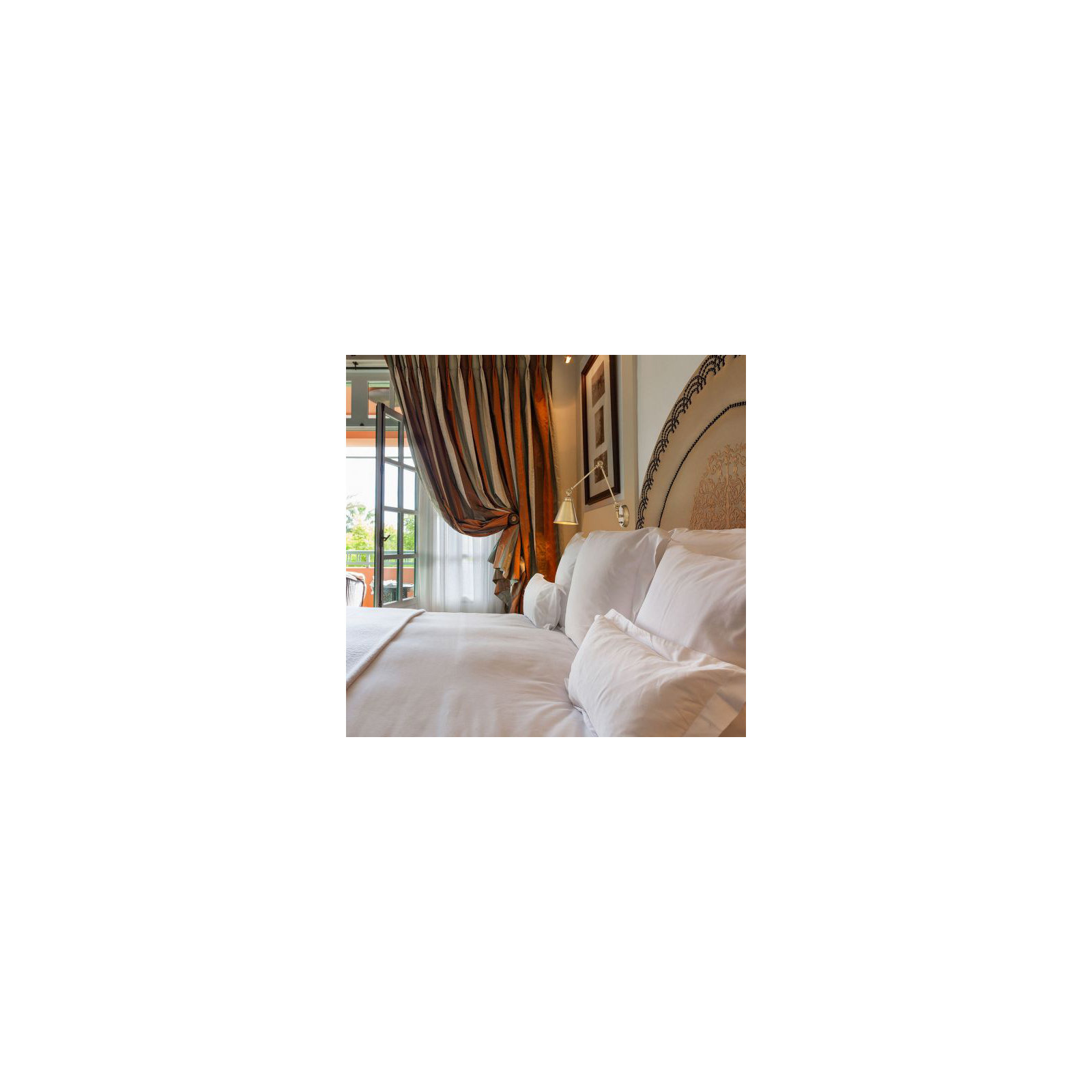 Beckham 1 - Light Plug-in Swing Arm, Warm Brass