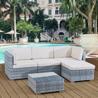 Cariya Seating Group with Cushions