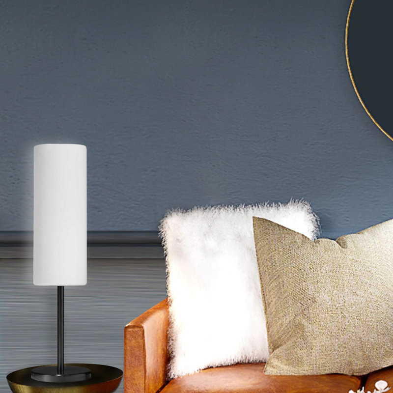 Binnu Metal Table Lamp, Matte Black
