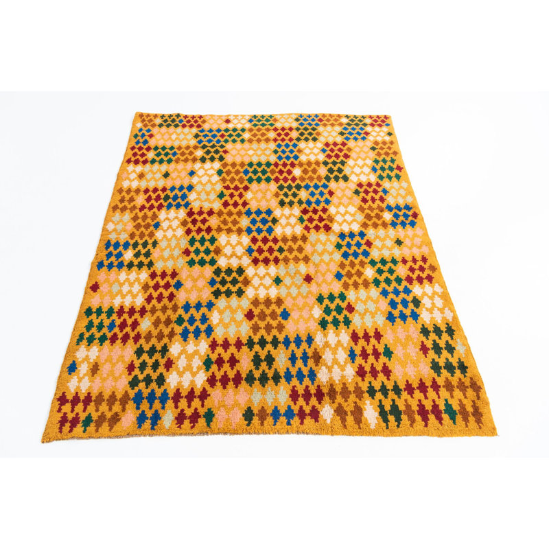 Tapis doré Oliveri