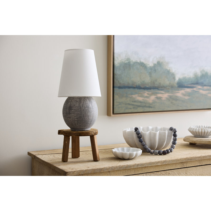 ULSTERVILLE Rechargeable Table Lamp