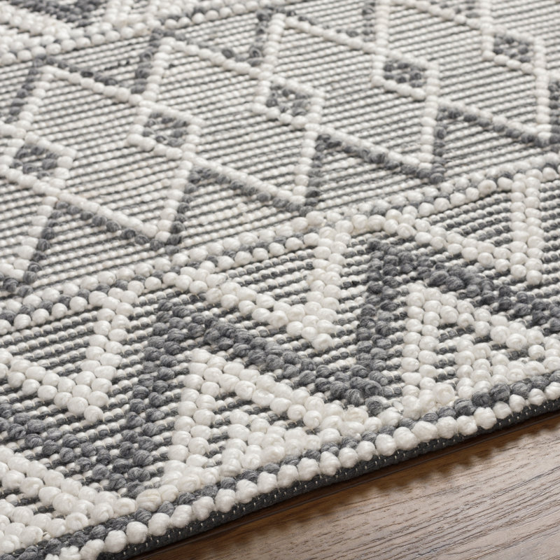 Chevron Area Rug in White, Runner 2'6" x 8'