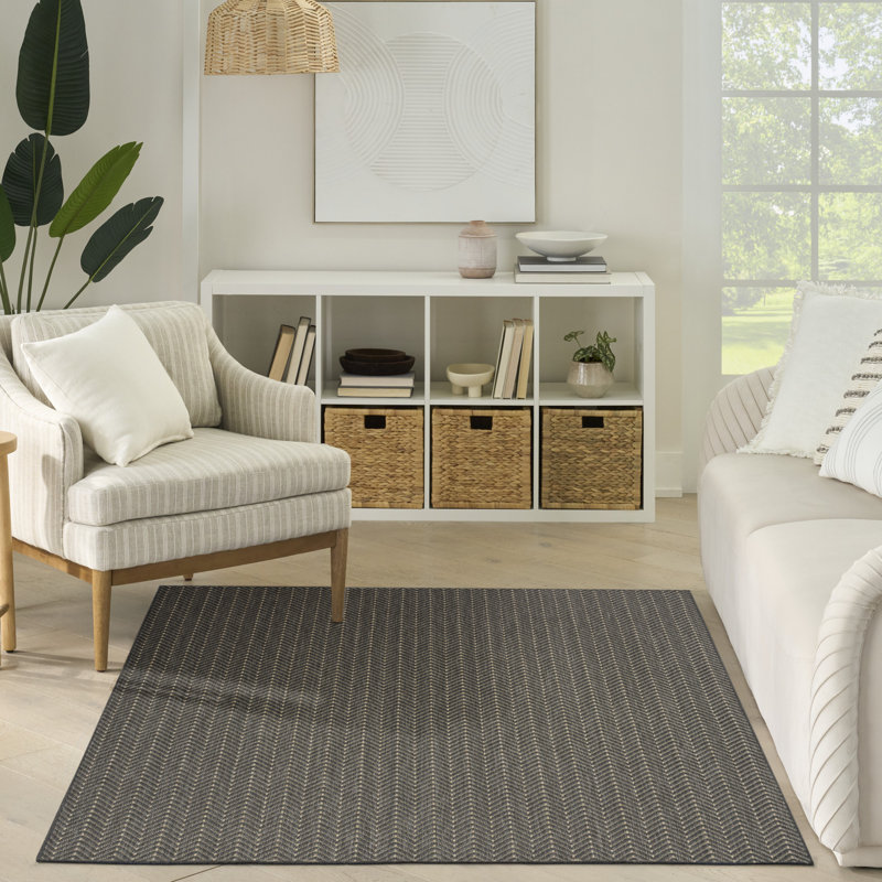 Remmie Black Modern Indoor/Outdoor Rug, Rectangle 5' x 7', Charcoal