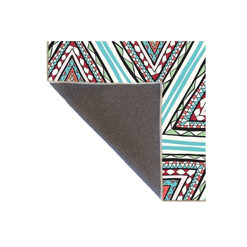 Machine Washable Light Blue Triangle Geometric Patterned Creative Modern Decorative Rug, Round 3'11"