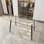 Table de salle à manger de 51 po en verre rectangulaire minimaliste moderne pour 4 à 6 personnes avec plateau en verre trempé de 0,31 po et pieds en métal noir, bureau de table d'écriture, pour la cuisine, le salon et la salle à manger (0 dégât)