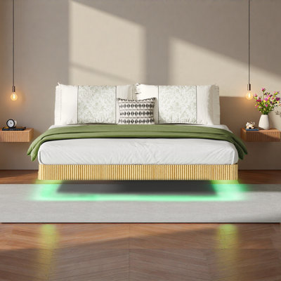 Cadre de lit flottant avec lumières DEL, lit à texture de bois Wave Curve avec lattes en métal robustes - aucun sommier requis