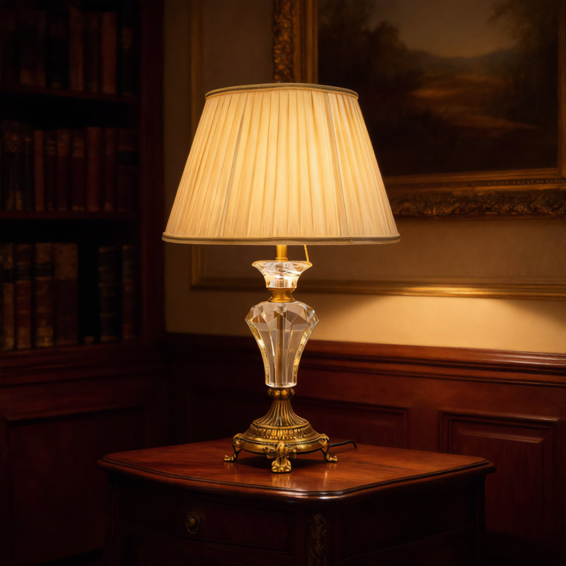 Lampe de table baroque en cristal avec base ornée