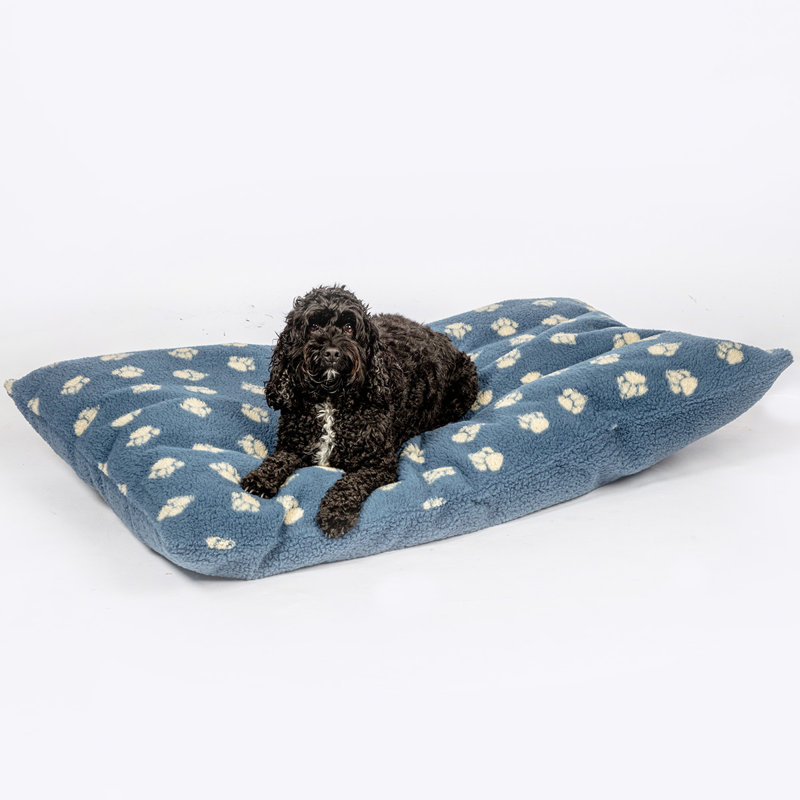 Danish Fleece Pet Bed, 20cm H x 71cm W x 98cm D