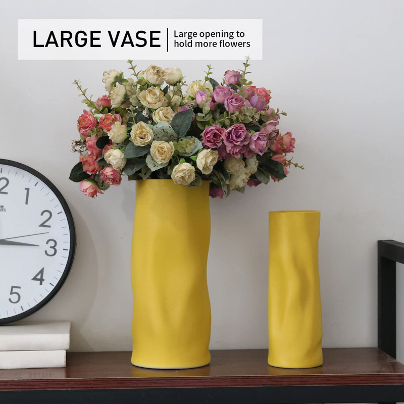 Ceramic Table Vase, Yellow