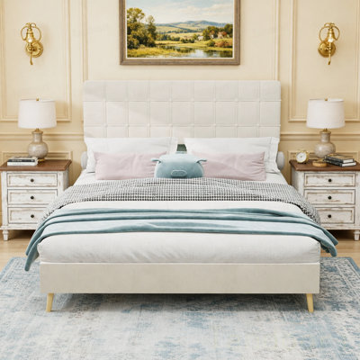 La tête de lit moelleuse - un dossier de lit minimaliste moderne convenant aux paresseux, s'adaptant parfaitement aux styles de chambre à coucher de grande taille