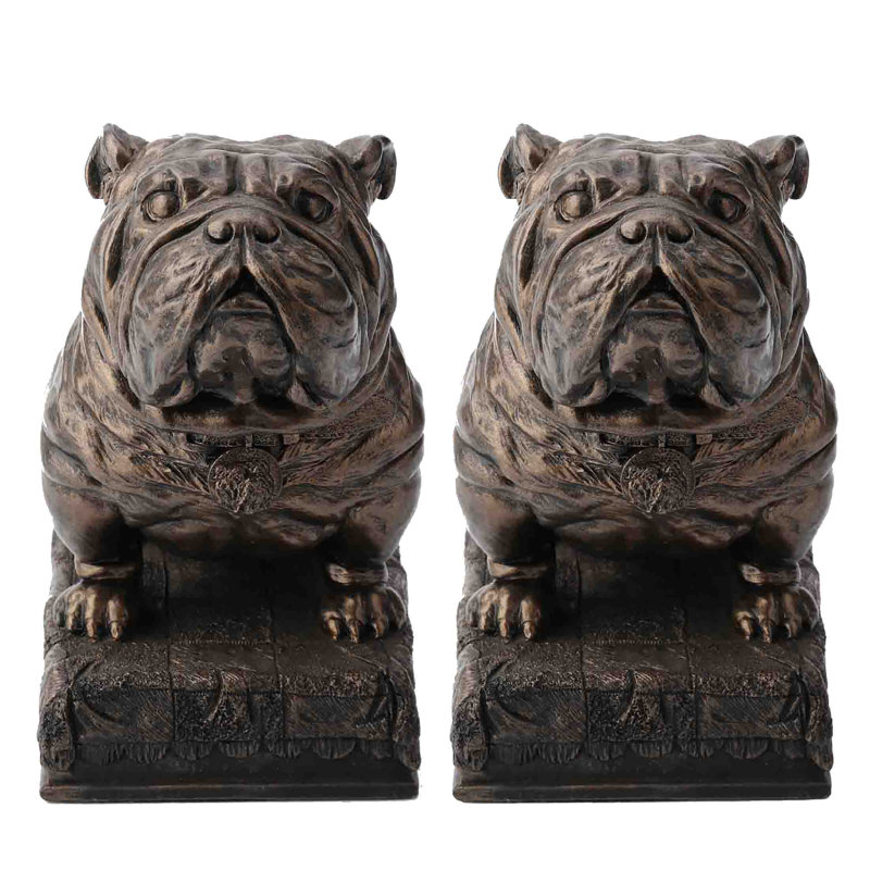 Auther Statue
