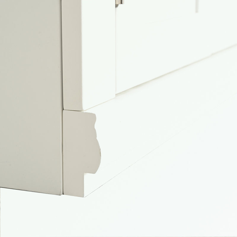 Armoire décorative avec porte en verre et poignées en métal