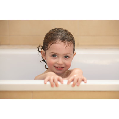 Browyn Girl In The Bathtub - Wrapped Canvas Print