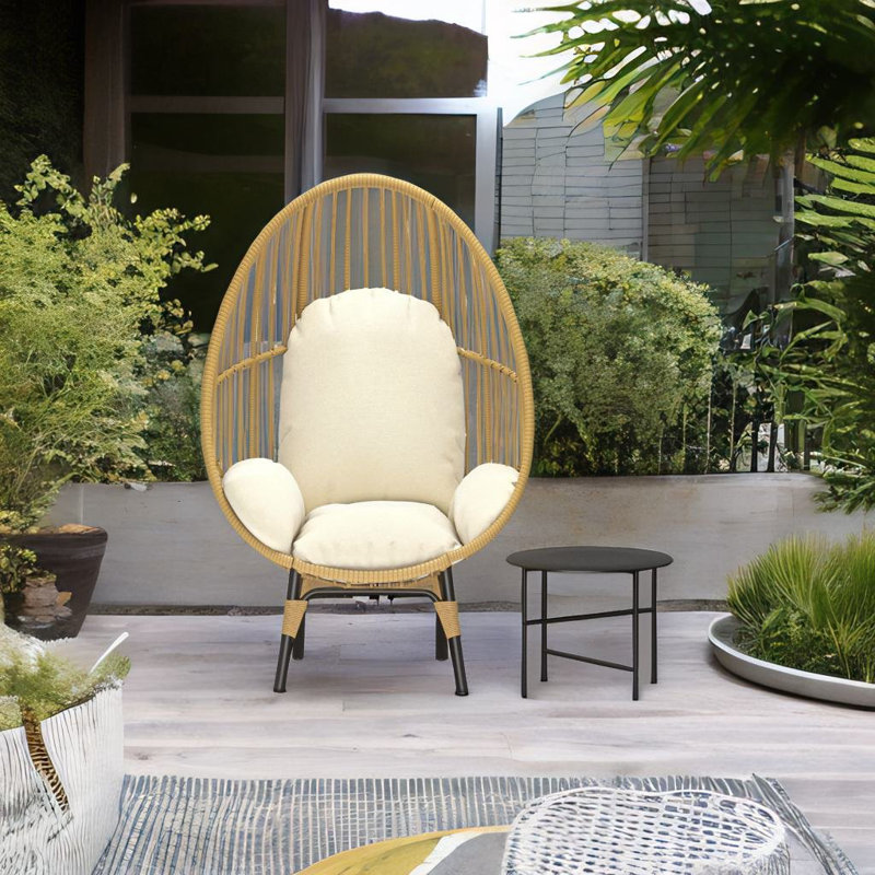 Fauteuil ballon large en velours 35 po Corlien, Velours beige, Naturel