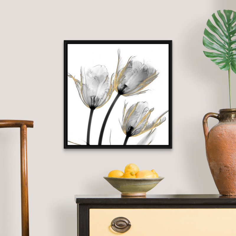 «Gold Embellished Tulips 2» par Albert Koetsier, reproduction d'art sur toile, H 22 po x l 22 po x P 1,75 po, Cadre noir