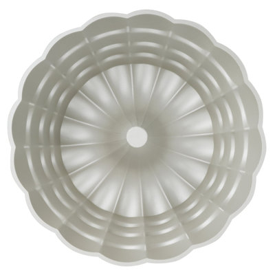 Dr. Oetker Fluted Cake Pan