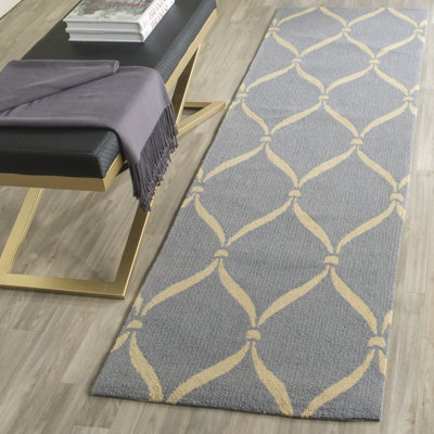 Wurster Hand Hooked Performance Chevron Rug