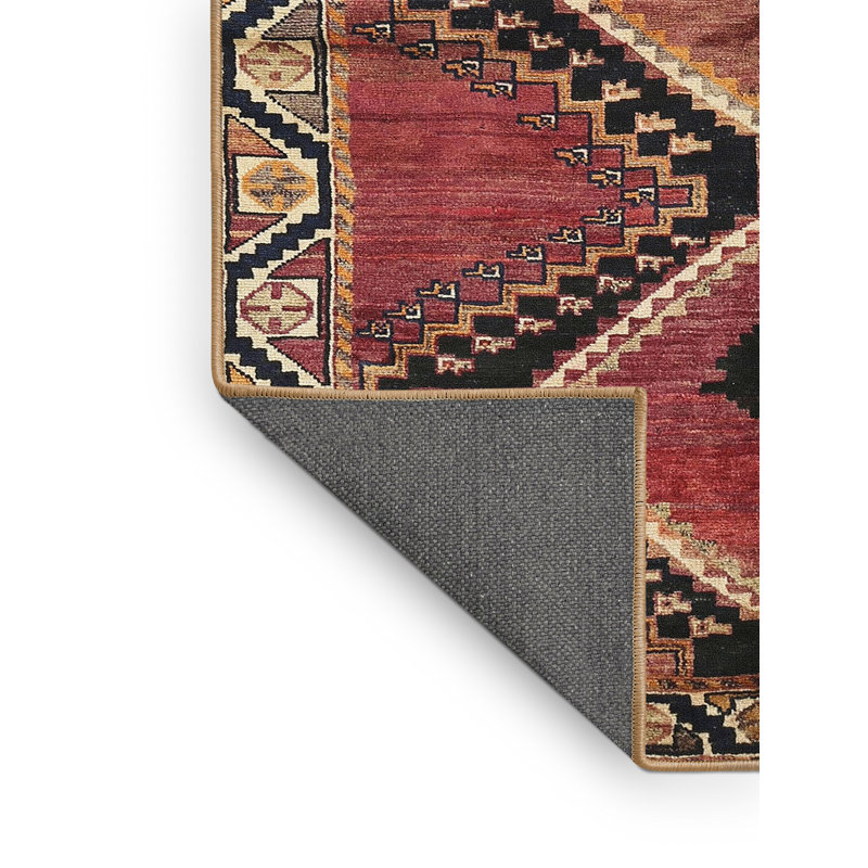 Ilkinas Performance Oriental Indoor Rug, Rectangle 5' x 7'
