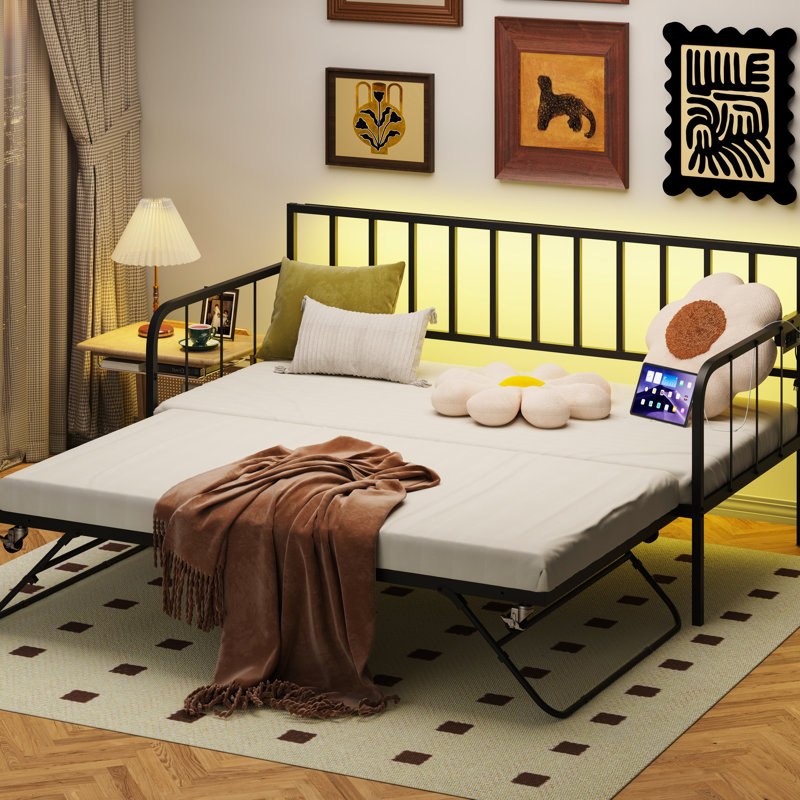 Lit de jour simple avec lit gigogne peu encombrant, structure de lit en métal noir, garantie de durabilité à long terme, espace de rangement inférieur, convient à différents styles de pièce, étapes d'assemblage rapide et fiable, s'adapte à la tradition