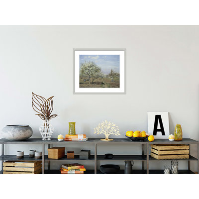 «Orchard in Bloom Louveciennes» par Camille Pissarro, impression giclée sur cadre