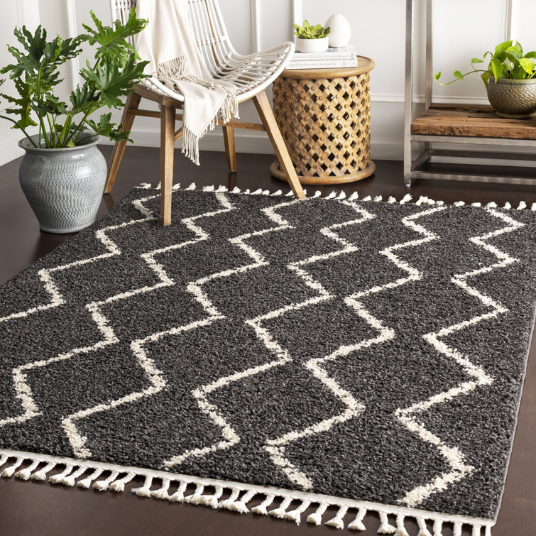 Carillo Chevron Indoor Rug